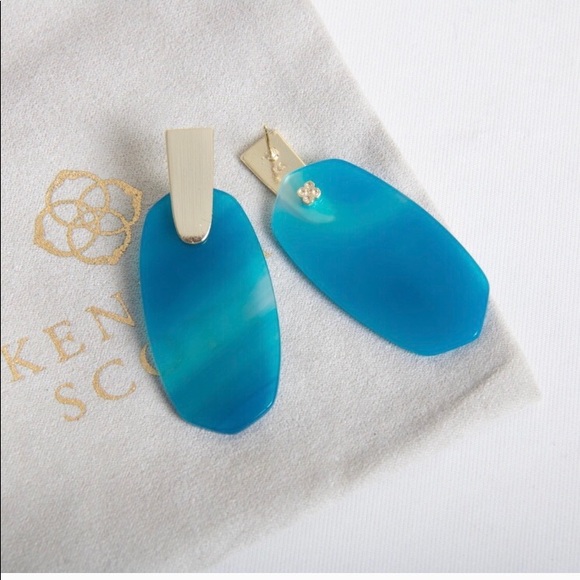 NWT Gorgeous Kendra Scott Blue Agate Earrings! - Picture 2 of 5